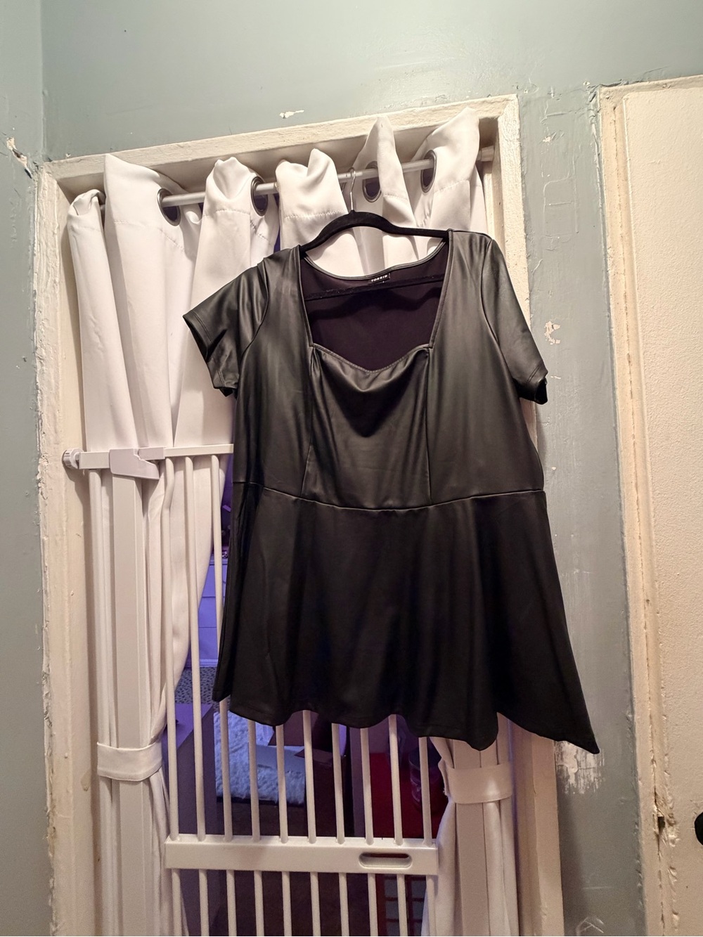 Torrid Black Faux Leather Short Sleeve Peplum Top size 1 worn once